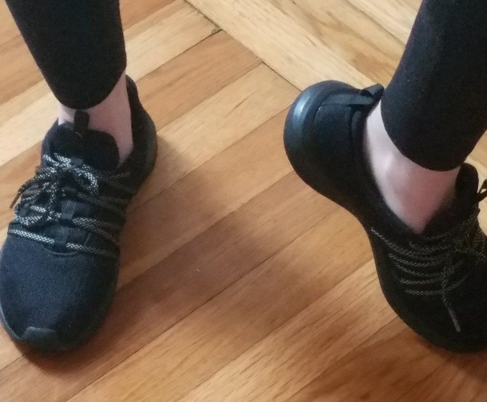 Black puma sneakers